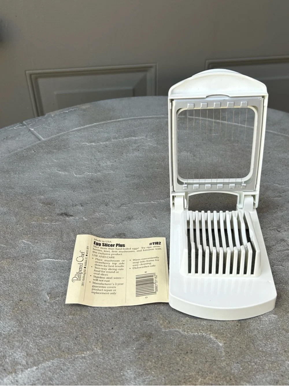 The Pampered Chef Egg Slicer Plus with Recipe White Plastic